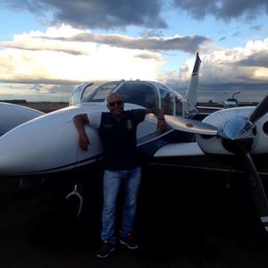 Meet your Posher, Leleco